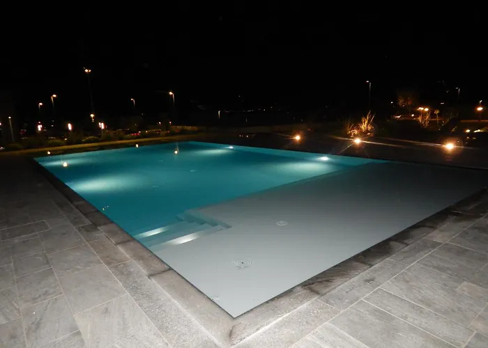 Dorato Roxy Apartmán Colico